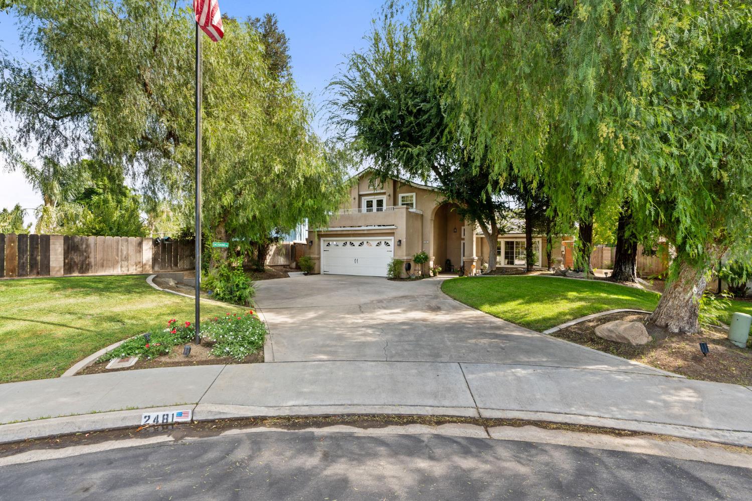 2481 Skansen St, Kingsburg, CA 93631