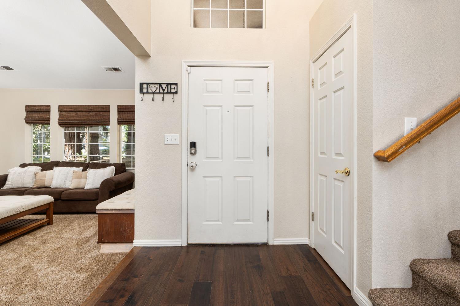 2481 Skansen St, Kingsburg, CA 93631