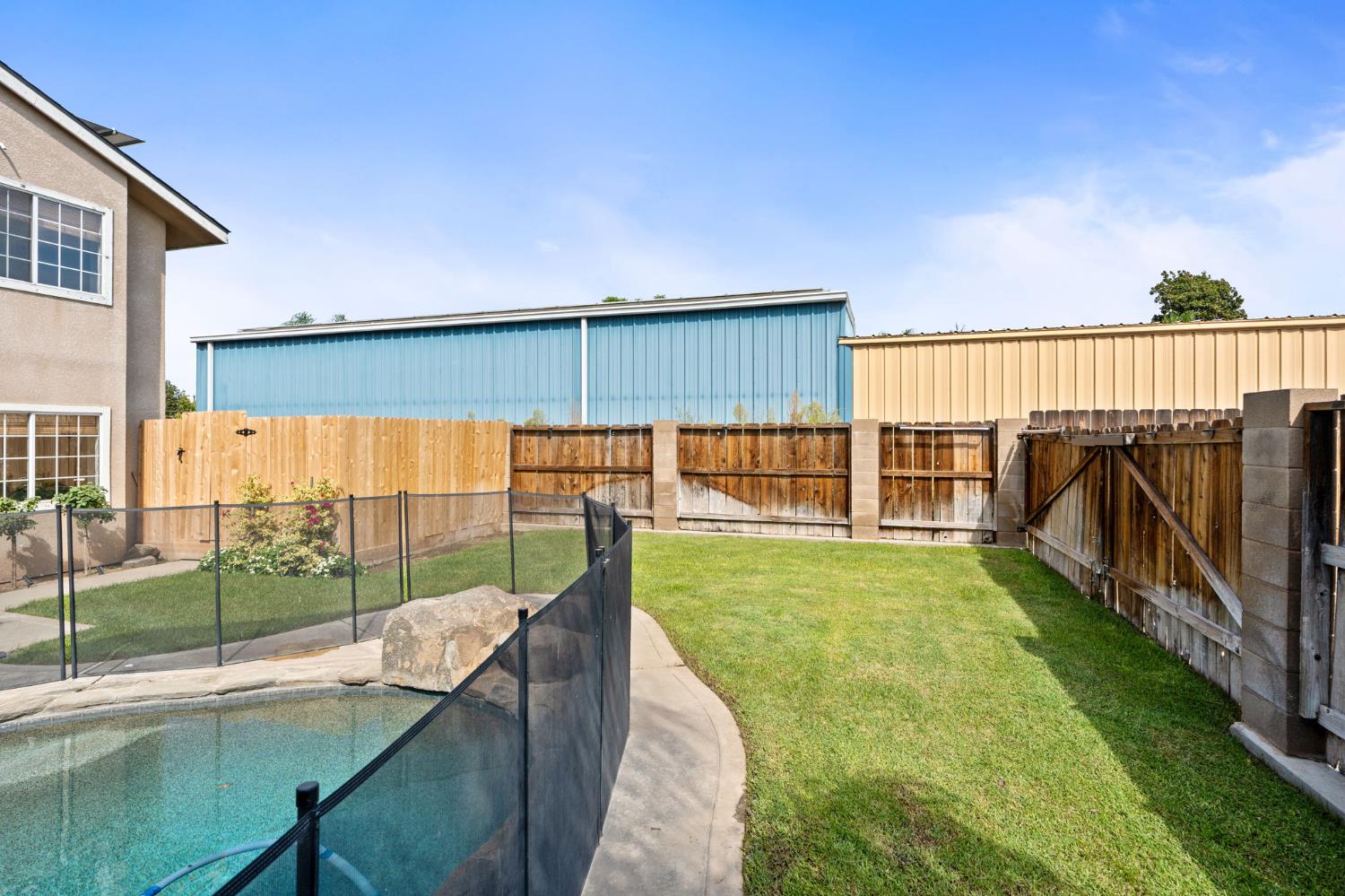 2481 Skansen St, Kingsburg, CA 93631