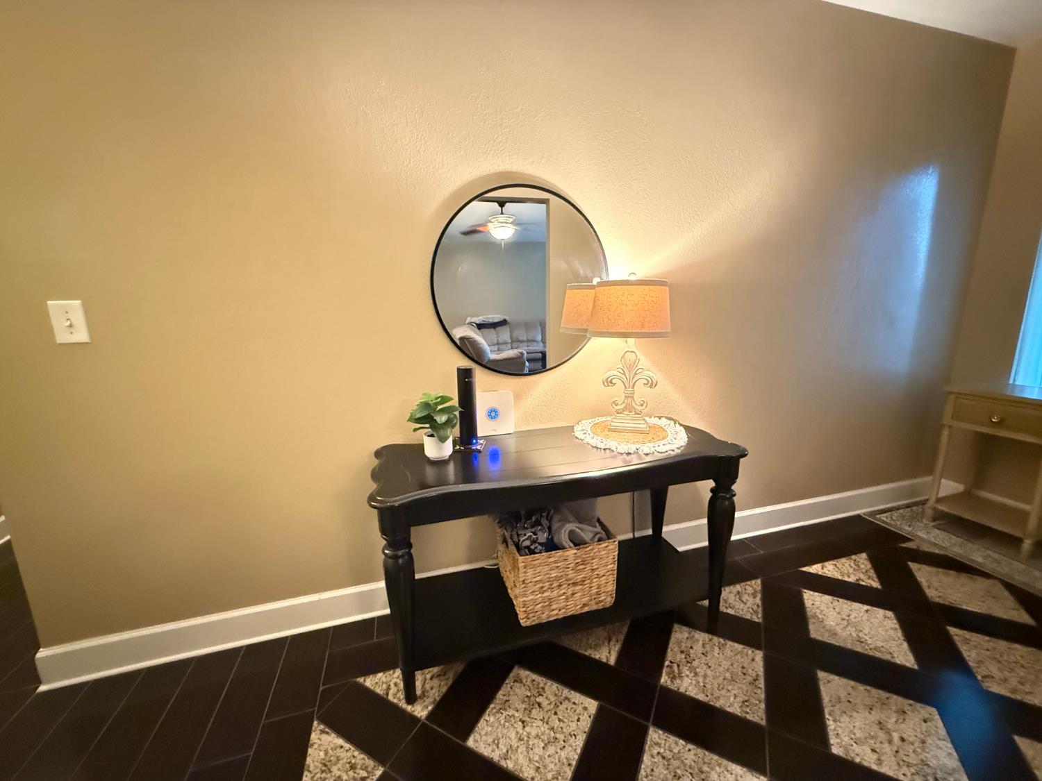 2501 Carolyn St, Kingsburg, CA 93631