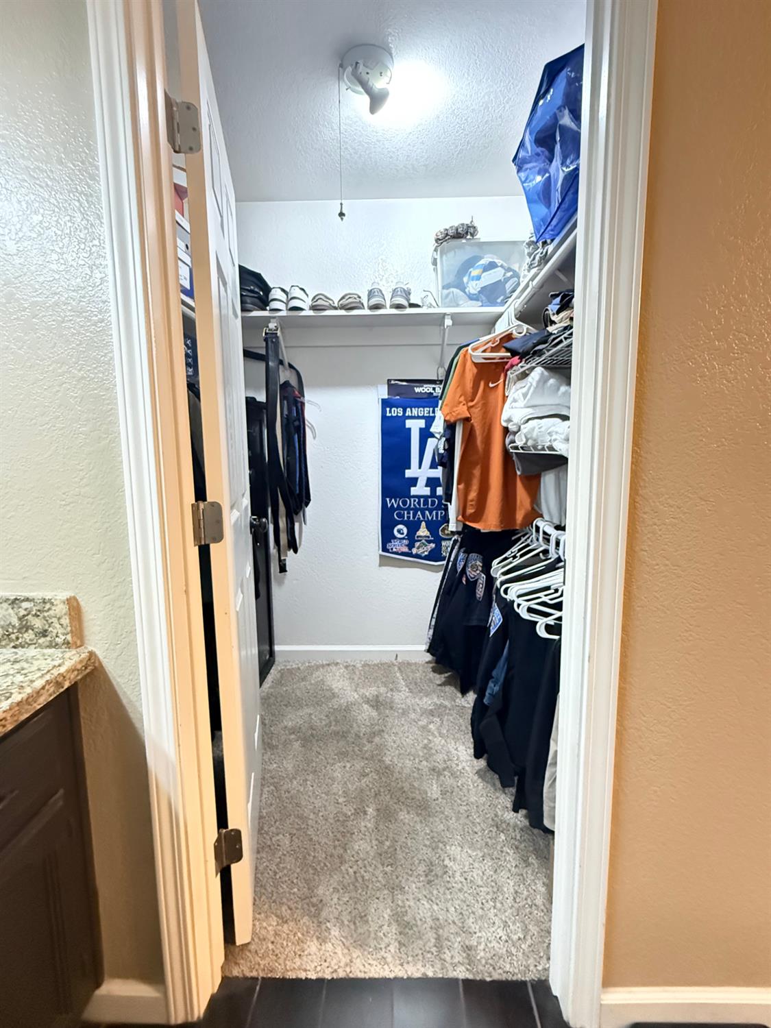 2501 Carolyn St, Kingsburg, CA 93631